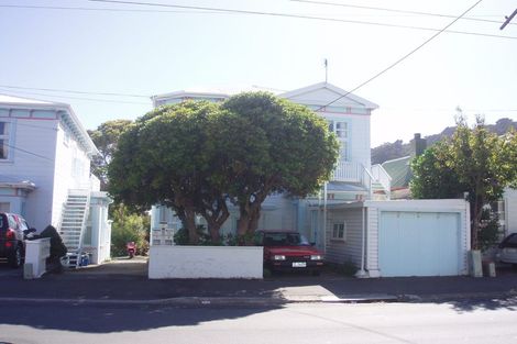 Photo of property in 71 Pirie Street, Mount Victoria, Wellington, 6011