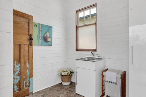 Photo of property in 11 Parau Street, Kaiti, Gisborne, 4010