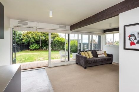 Photo of property in 65 Cannon Hill Crescent, Mount Pleasant, Christchurch, 8081