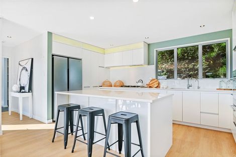 Photo of property in 275 Centaurus Road, Hillsborough, Christchurch, 8022