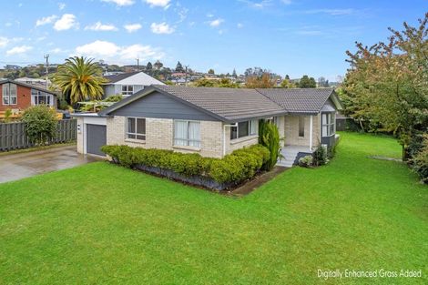 Photo of property in 4 Luxor Place, Pomare, Rotorua, 3015