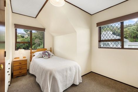 Photo of property in 196 Saint Andrews Road, Plimmerton, Porirua, 5026