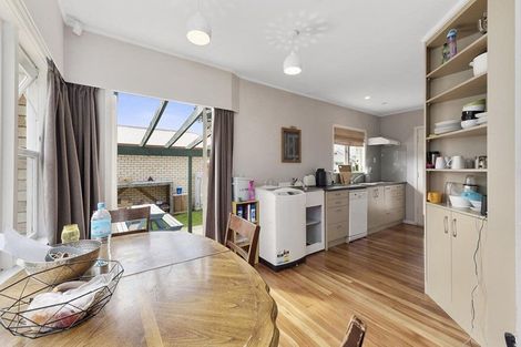 Photo of property in 26 Helena Road, Hillcrest, Hamilton, 3216