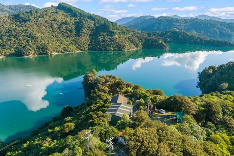 Photo of property in 2067 Kenepuru Road, Te Mahia, Picton, 7282