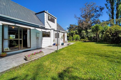Photo of property in 73a Heta Road, Highlands Park, New Plymouth, 4312
