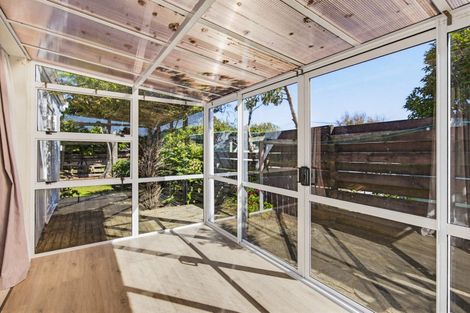 Photo of property in 6 Teoti Street, Paraparaumu Beach, Paraparaumu, 5032