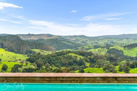 Photo of property in 338a Wairere Road, Paparoa, 0571