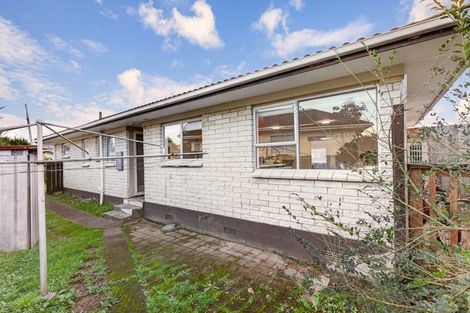 Photo of property in 5 Bittern Place, Henderson, Auckland, 0610
