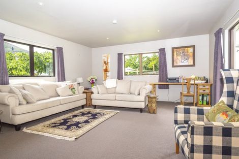 Photo of property in 27 Hood Crescent, Arrowtown, 9302