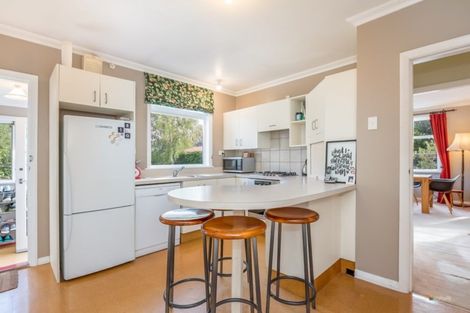 Photo of property in 27 Trafalgar Street, Waiwhetu, Lower Hutt, 5010