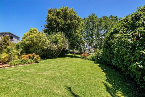Photo of property in 18 Haywood Lane, Tawharanui Peninsula, Warkworth, 0986