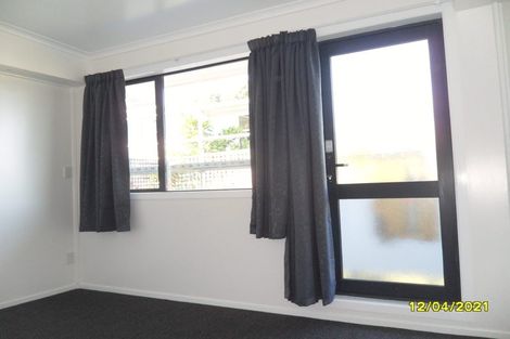 Photo of property in 4 London Road, Korokoro, Lower Hutt, 5012