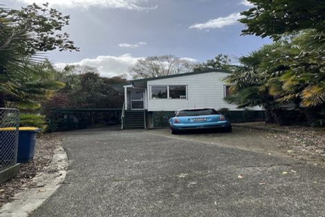 Photo of property in 23 Imperial Place, Henderson, Auckland, 0612