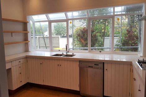 Photo of property in 1/10 Rewiti Avenue, Takapuna, Auckland, 0622