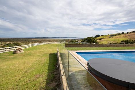 Photo of property in 3354 Kaipara Coast Highway, Glorit, Warkworth, 0984