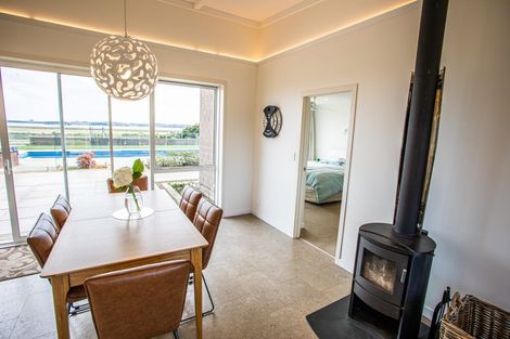 Photo of property in 3354 Kaipara Coast Highway, Glorit, Warkworth, 0984