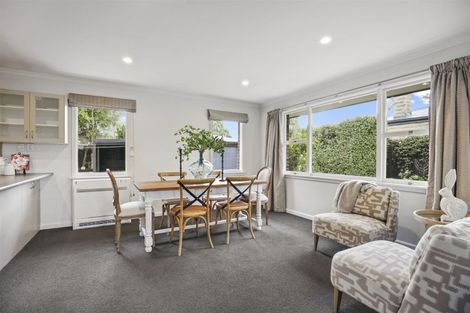 Photo of property in 9 Oakfield Street, Burnside, Christchurch, 8053