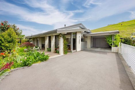 Photo of property in 72 Puketapu Road, Taradale, Napier, 4112
