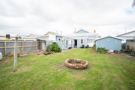 Photo of property in 35 Waldegrave Street, Palmerston North, 4410