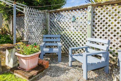 Photo of property in 2/15 Ebdentown Street, Ebdentown, Upper Hutt, 5018