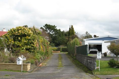 Photo of property in 15 Montjoy Street, Stratford, 4332