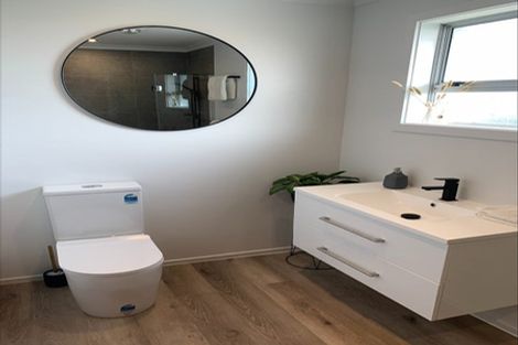 Photo of property in 50 Kilmarnock Street, Wallacetown, 9816