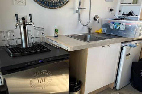 Photo of property in 5 Burness Road, Greenmeadows, Napier, 4112