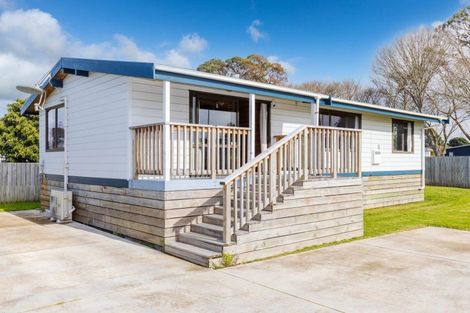 Photo of property in 2 Fletcher Street, Huntly, 3700