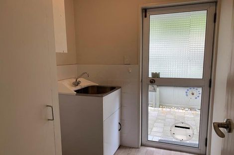 Photo of property in 1/11 Memorial Avenue, Ilam, Christchurch, 8053