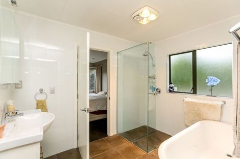 Photo of property in 562 Junction Road, Burgess Park, New Plymouth, 4371