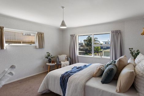 Photo of property in 1285 Papamoa Beach Road, Papamoa Beach, Papamoa, 3118