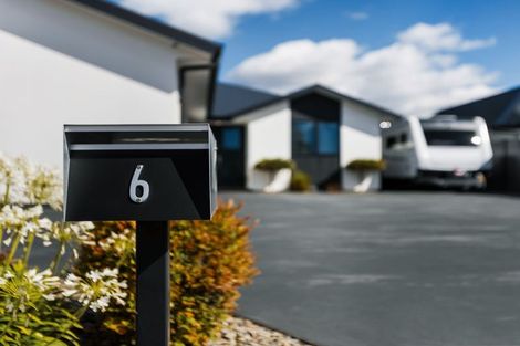 Photo of property in 6 Hortons Way, Cromwell, 9310