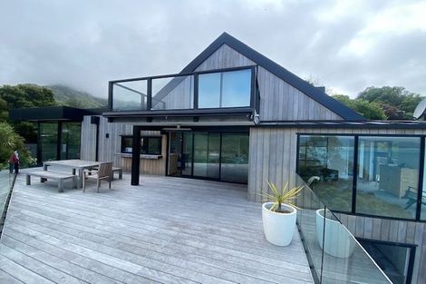 Photo of property in 19 Cass Bay Place, Cass Bay, Lyttelton, 8082
