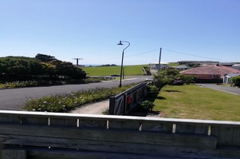 Photo of property in 5 Jersey Place, Bell Block, New Plymouth, 4312