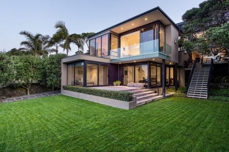 Photo of property in 33 Kitchener Road, Takapuna, Auckland, 0622