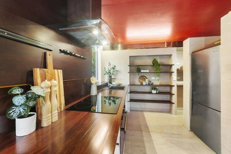 Photo of property in 38a Randwick Road, Northland, Wellington, 6012