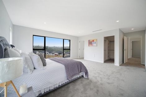 Photo of property in 16 Lumber Rise, Swanson, Auckland, 0614