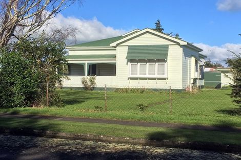 Photo of property in 22 Bowen Street, Woodville, 4920