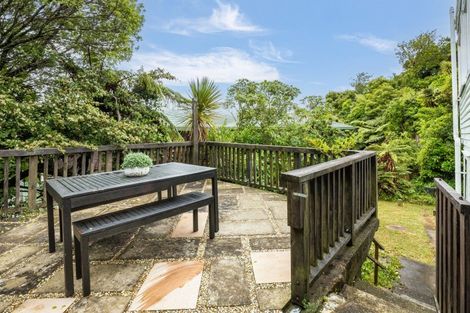 Photo of property in 142 The Ridgeway, Mornington, Wellington, 6021