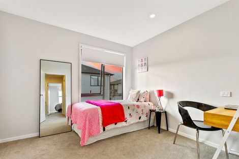 Photo of property in 35 Treloar Crescent, Hobsonville, Auckland, 0616