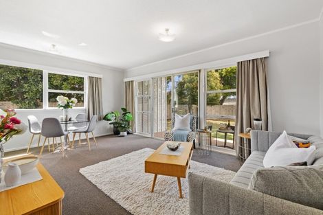 Photo of property in 3/133 Shakespeare Road, Milford, Auckland, 0620