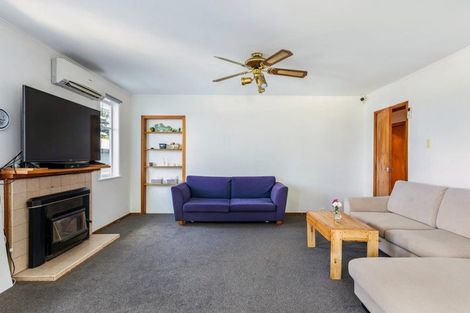 Photo of property in 1 Sarona Avenue, Glen Eden, Auckland, 0602