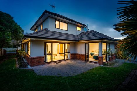 Photo of property in 3 Winston Avenue, Hokowhitu, Palmerston North, 4410