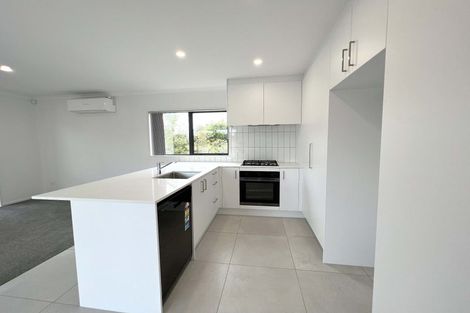 Photo of property in 15c Regia Close, Half Moon Bay, Auckland, 2012
