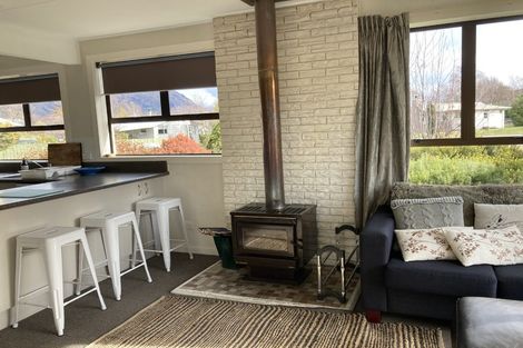 Photo of property in 8 Rata Street, Wanaka, 9305