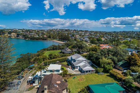 Photo of property in 2/57 Rock Isle Road, Torbay, Auckland, 0630