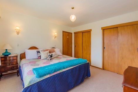 Photo of property in 21 Kohekohe Road, Waikanae, 5036