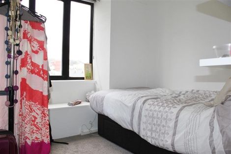 Photo of property in St Peters Apartments, 4b/192 Willis Street, Te Aro, Wellington, 6011