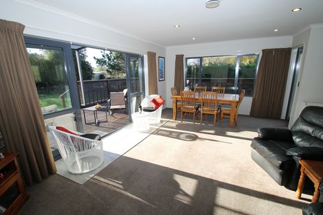 Photo of property in 10 Douglas Street, Allanton, Mosgiel, 9092