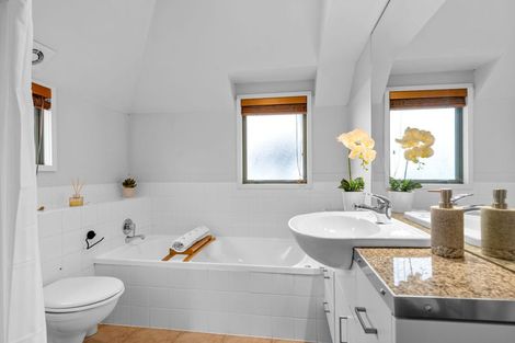 Photo of property in 3/218 Springfield Road, St Albans, Christchurch, 8014